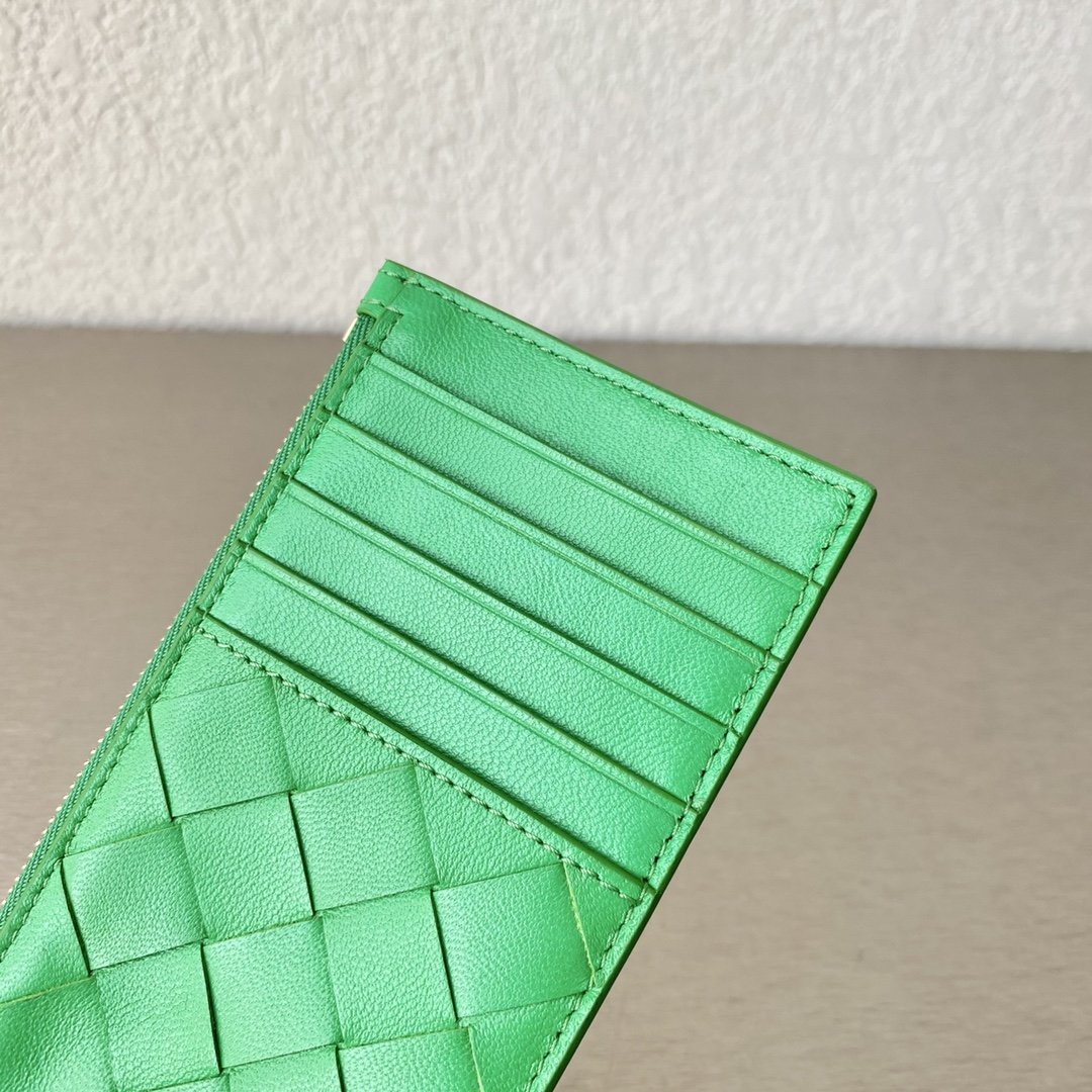 Bottega Veneta Zipped Card Case Green. For Women. Women's Bags 5.5in/14cm 666939VCPP33722 - Soul Replicas
