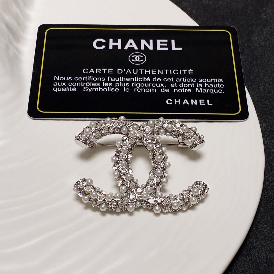 Chanel Brooch - Soul Replicas