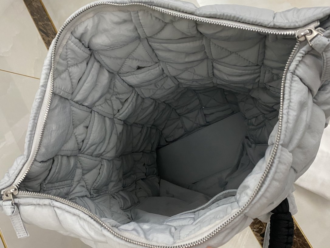 Bottega Veneta Padded Backpack White. For Women. Women's Bags 20.5in/52cm - Soul Replicas