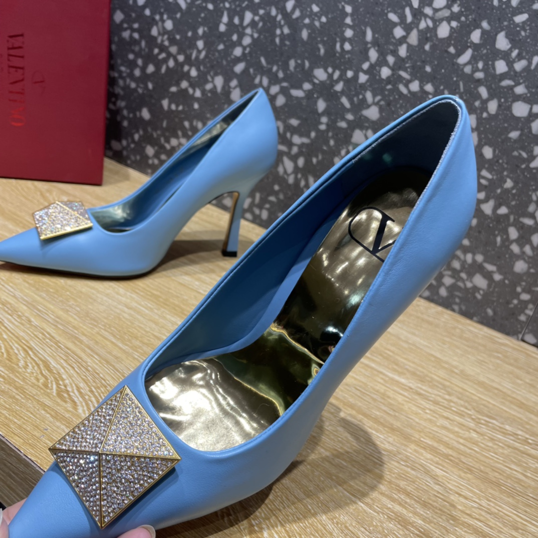 Valentino Garavani One Stud Pump With Maxi Stud Crystals Light Blue For Women WS0FH8XIC - Soul Replicas