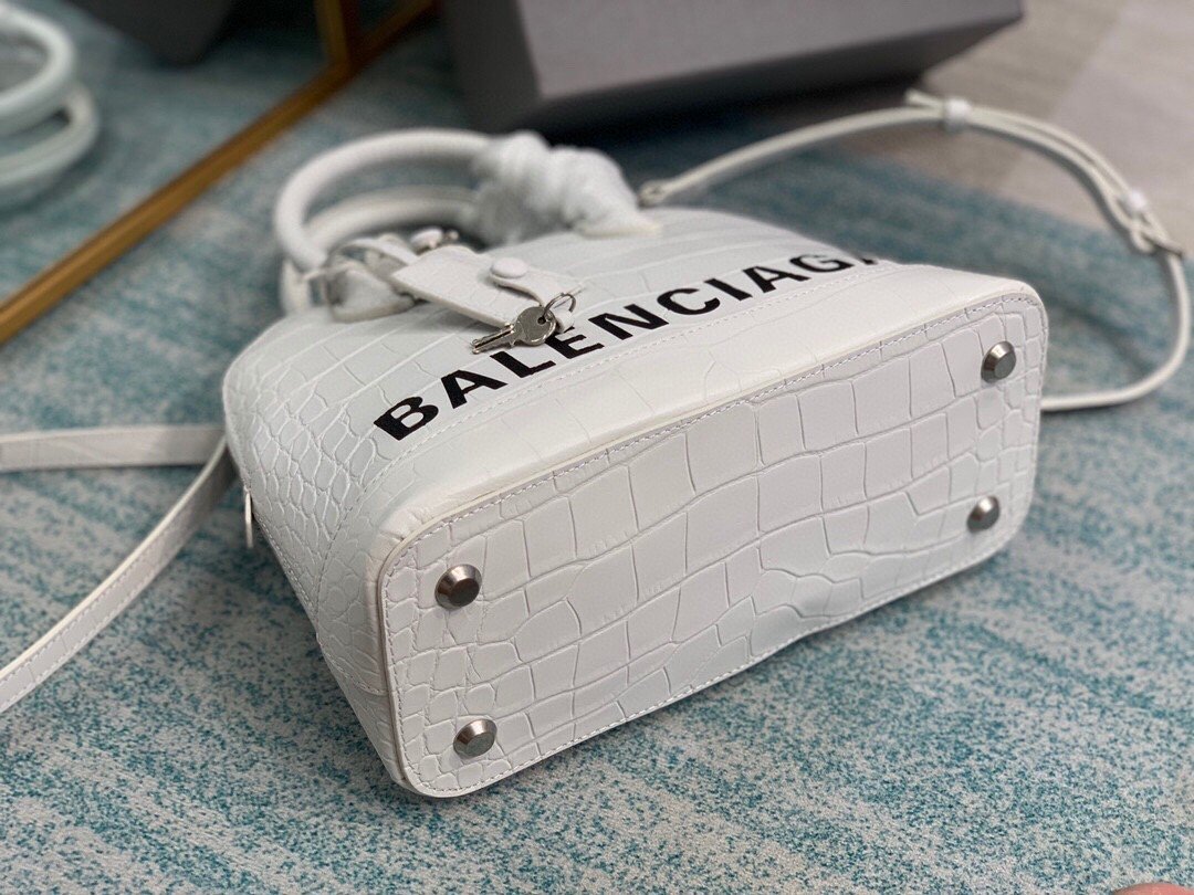 Balenciaga Ville XXS Handbag In White. For Women. Women-s Bags 8.6in/22cm - Soul Replicas