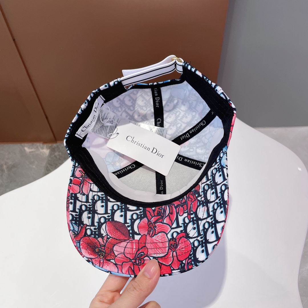 Christian Dior Baseball Cap White/Black Cap - Soul Replicas