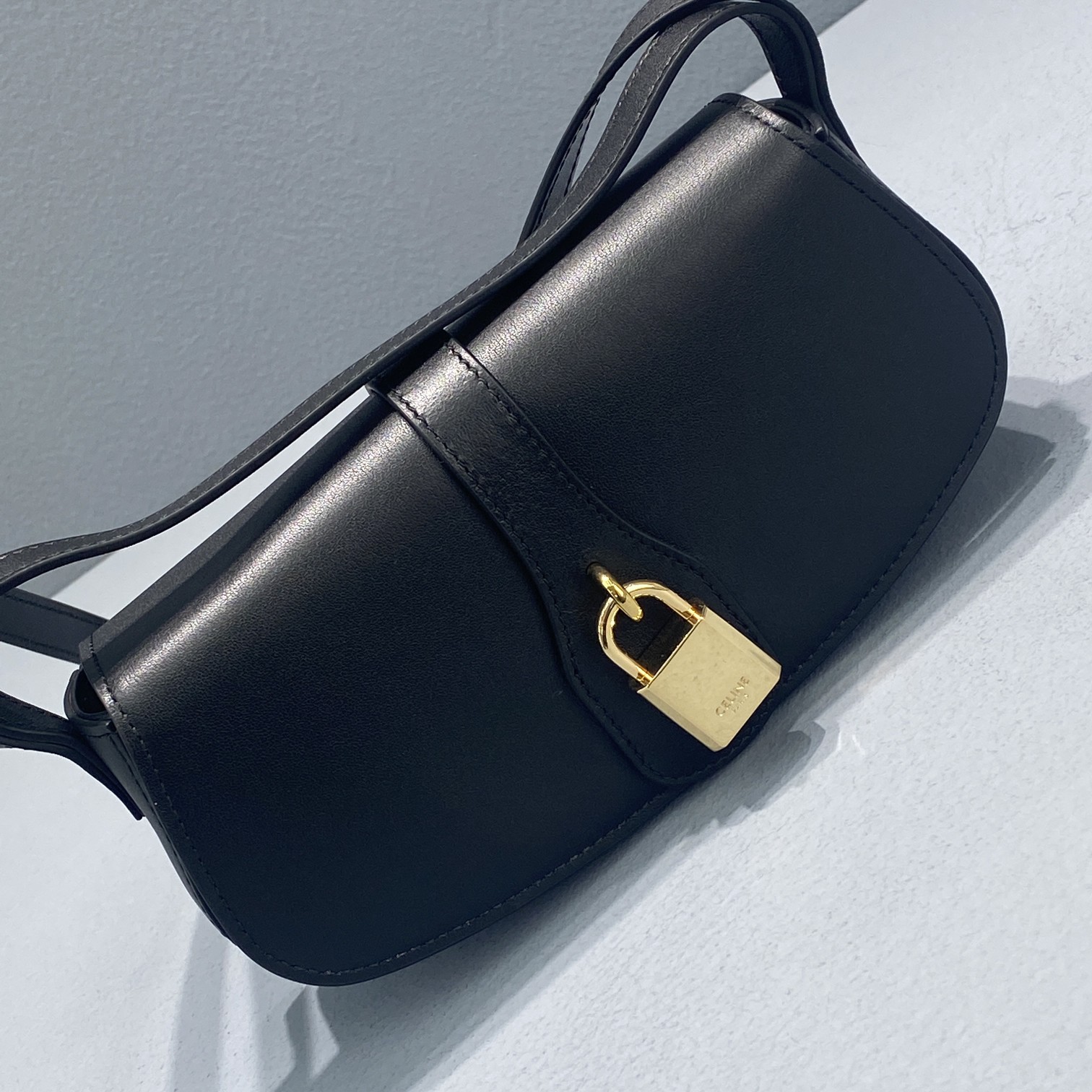 Celine Clutch On Strap Black For Women 7in/18cm  - Soul Replicas