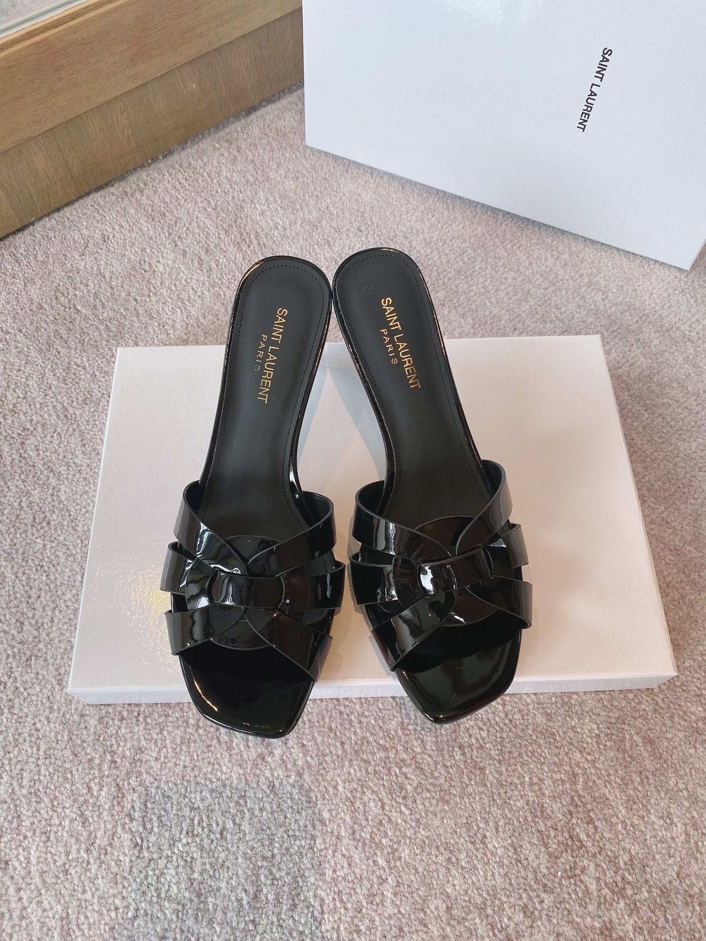 Yves Saint Laurent Women's Tribute Heeled Mules Black For Women YSL 650986B8I001000 - Soul Replicas