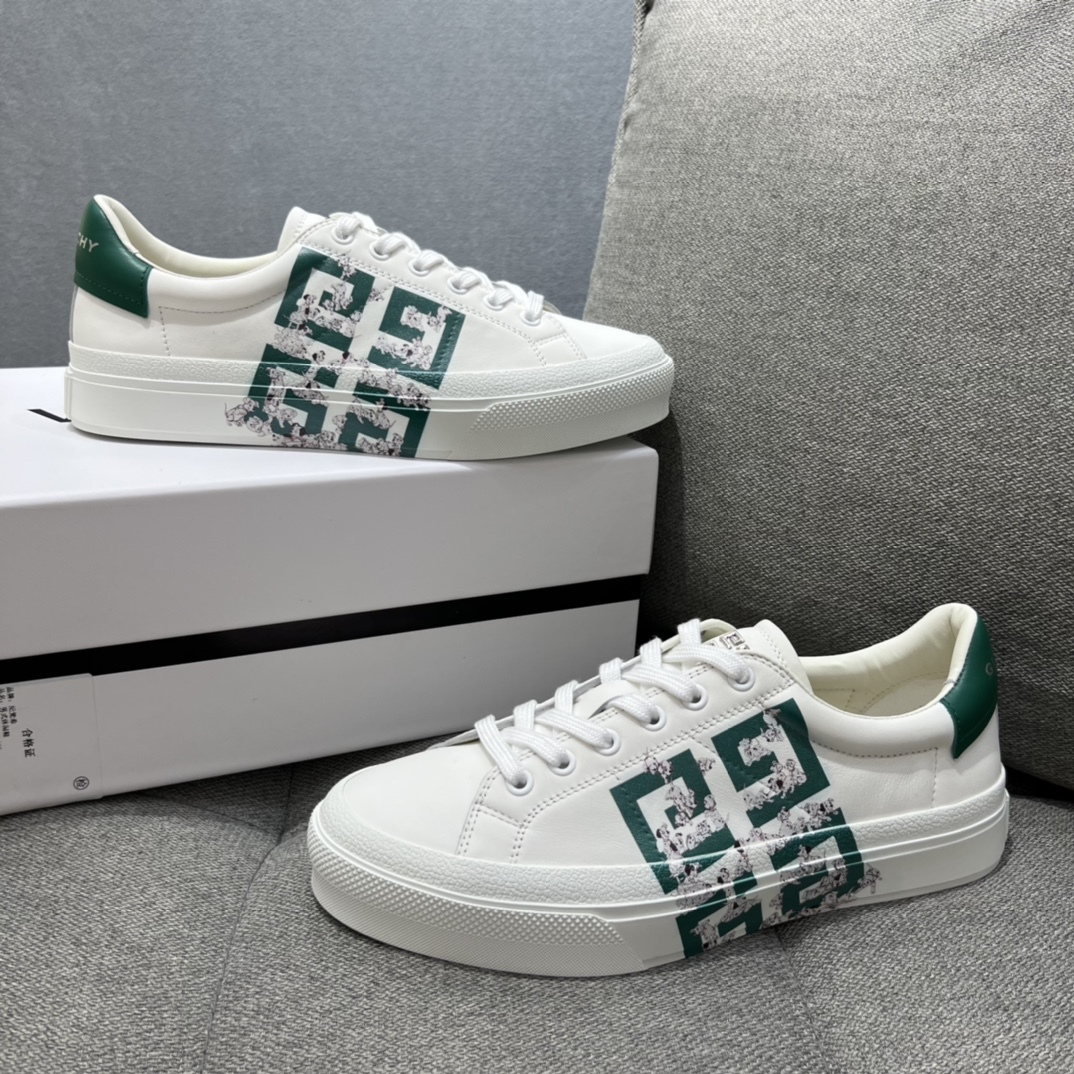 Givenchy City Sport 101 Dalmatians Sneakers Green For Men GVC - Soul Replicas