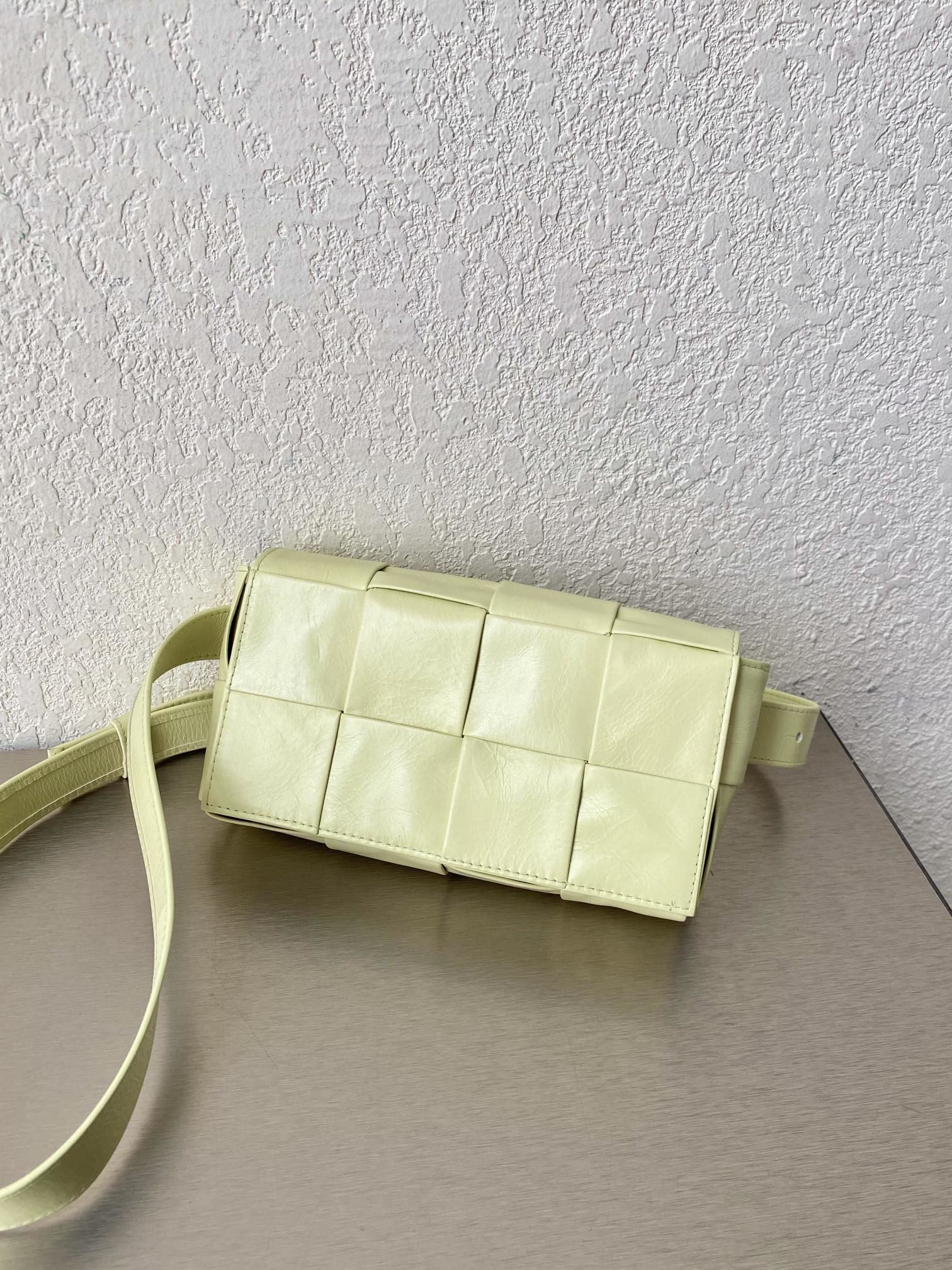 Bottega Veneta Cassette Belt Bag Lemon. For Women. Women-s Bags 7.1in/18cm 651053VCQ729413 - Soul Replicas