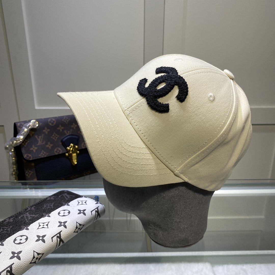 Chanel Cap Beige - Soul Replicas