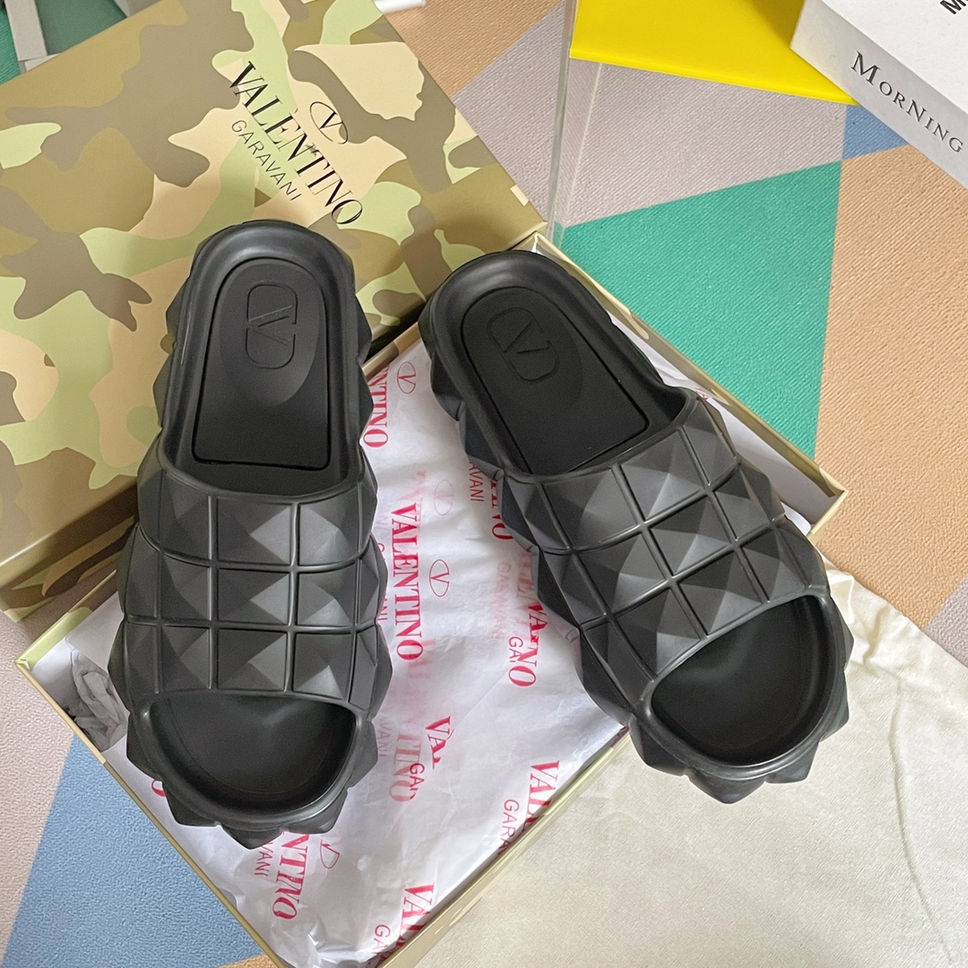 Valentino Garavani Roman Stud Turtle Rubber Slide Black For Women - Soul Replicas