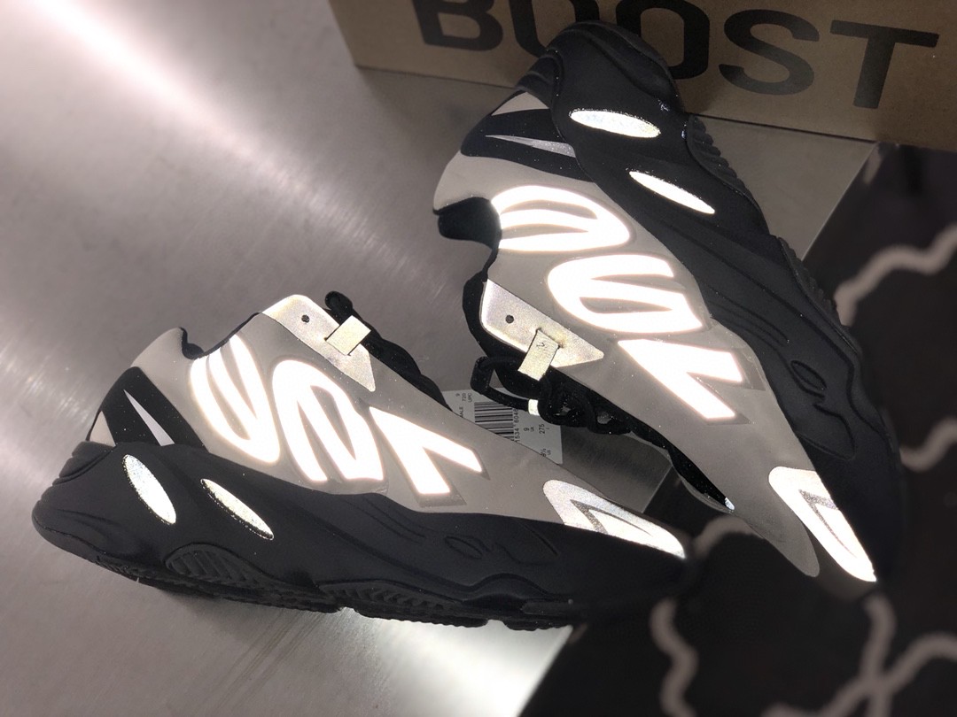 Adidas YZ Boost 700 MNVN White For Women FY3729 - Soul Replicas