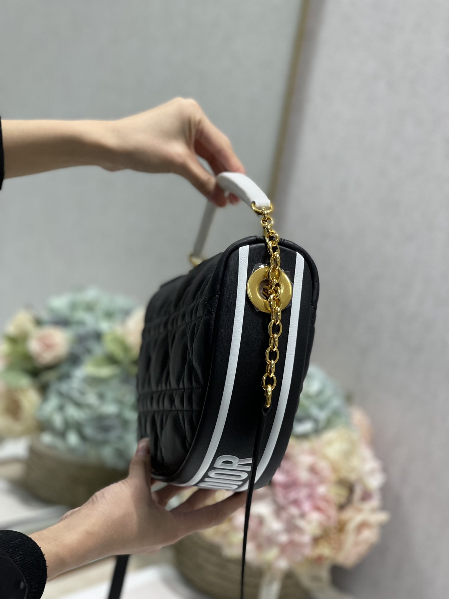 Christian Dior Medium Dior Vibe Hobo Bag Black Cannage. Black. For Women Women-s Handbags. Crossbody Bags. 30cm CD M7201ONOA_M911 - Soul Replicas