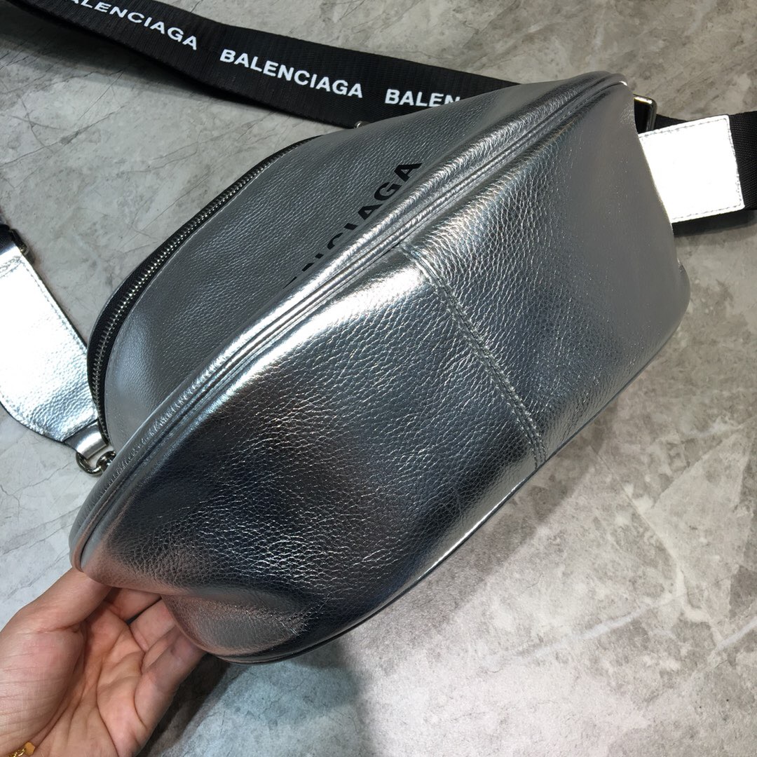 Balenciaga Sling Bag In Sliver. For Women. Women-s Bags 9.1in/23cm - Soul Replicas