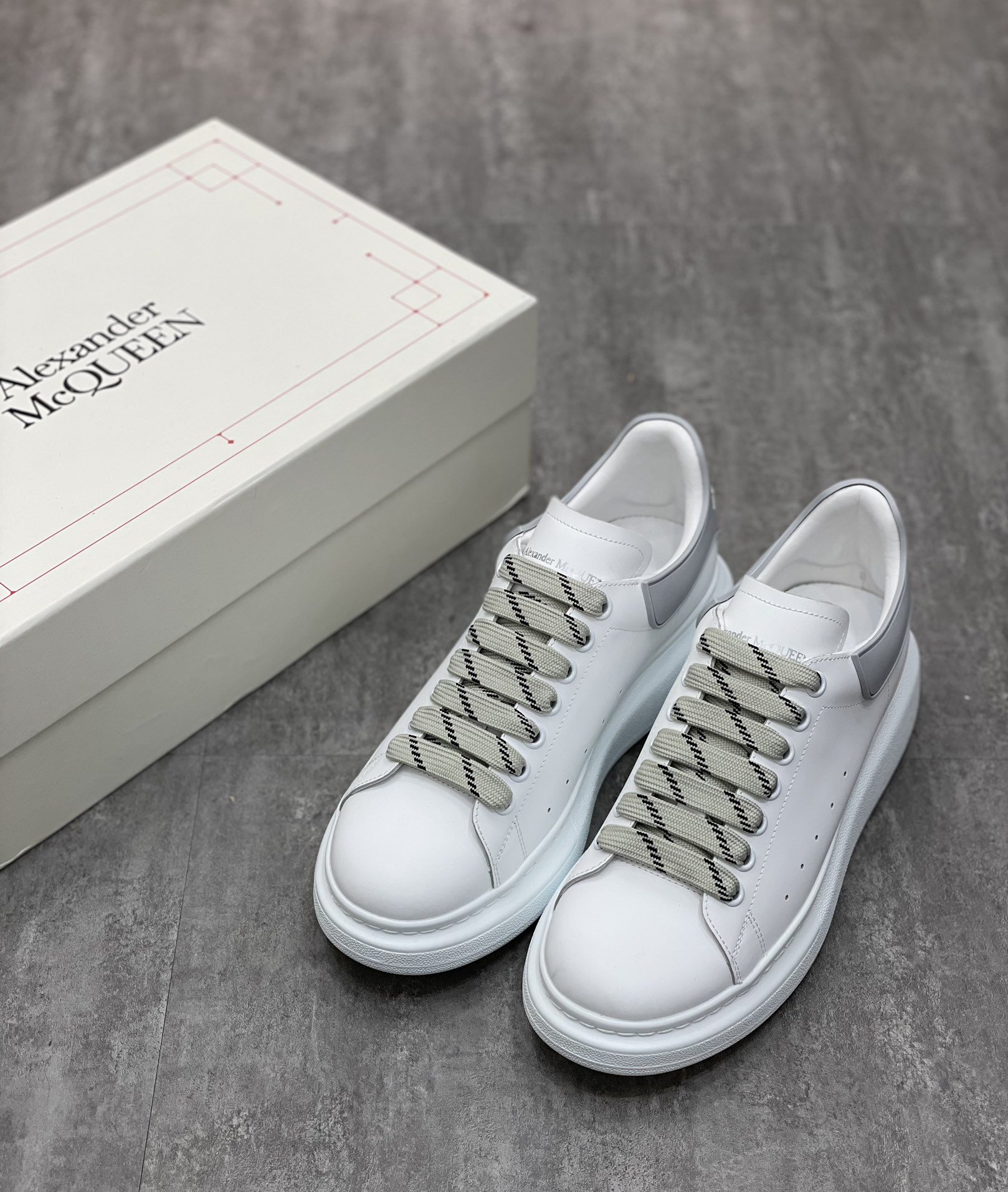 Alexander McQueen Oversized Sneaker White/Grey For Women - Soul Replicas