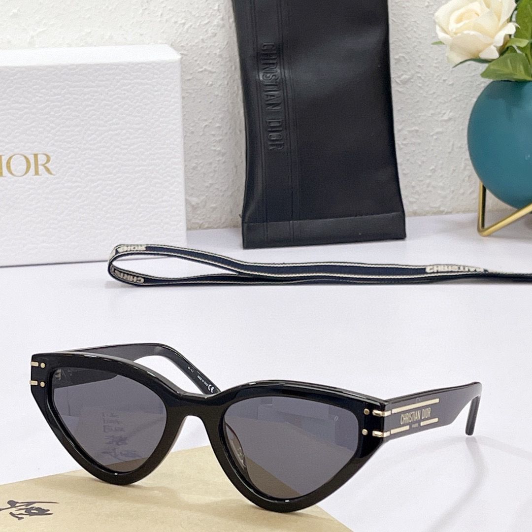 Dior Signature B2U - Soul Replicas