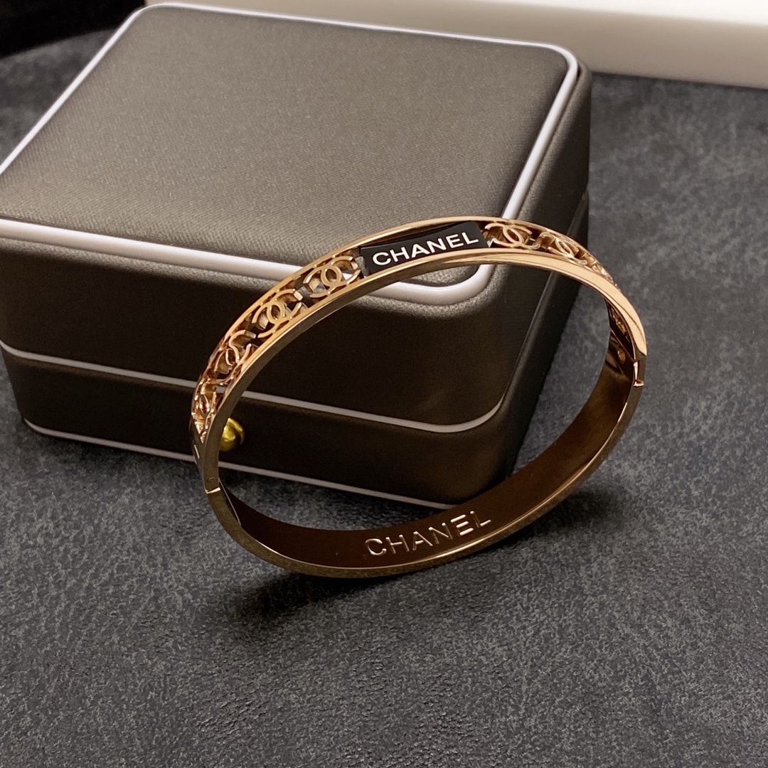 Chanel Bracelet - Soul Replicas