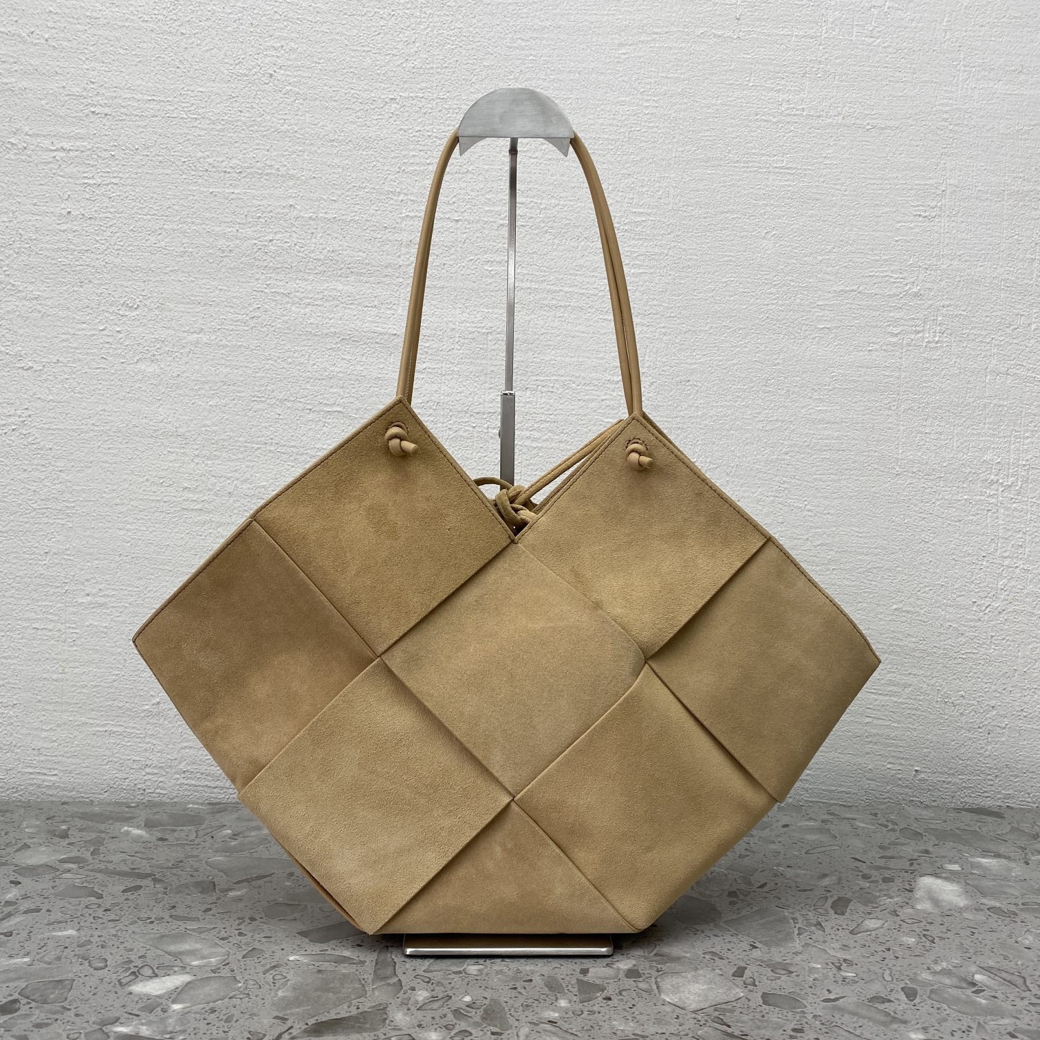 Bottega Veneta Shoulder Bag Brown. For Women. Women's Bags 15in/38cm - Soul Replicas