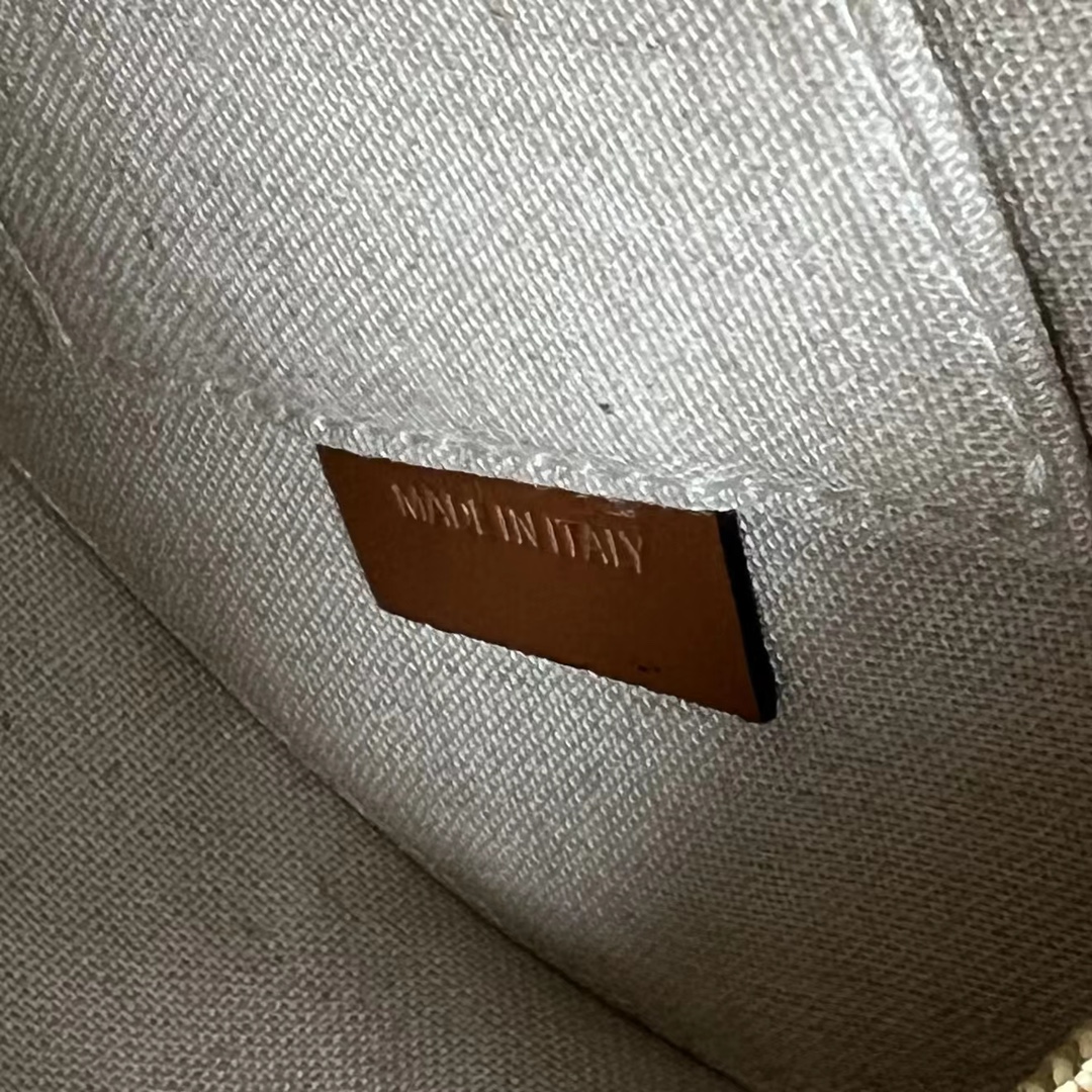 Celine Oval Bag Cuir Triomphe In Textile Natural / Tan For Women 8in/20cm 198602DU8.02NT - Soul Replicas