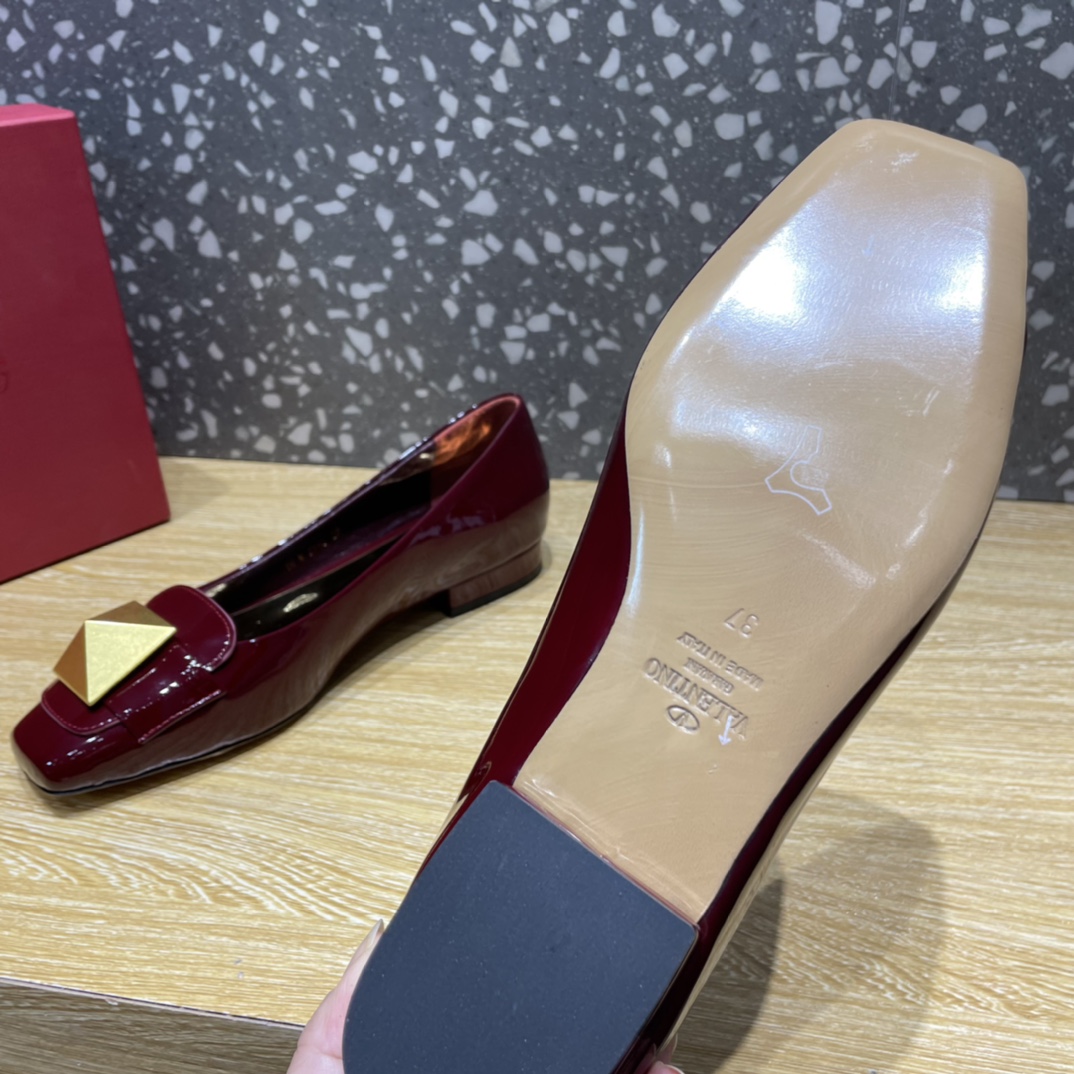 Valentino Garavani One Stud Patent Ballet Flats Red Plum For Women - Soul Replicas