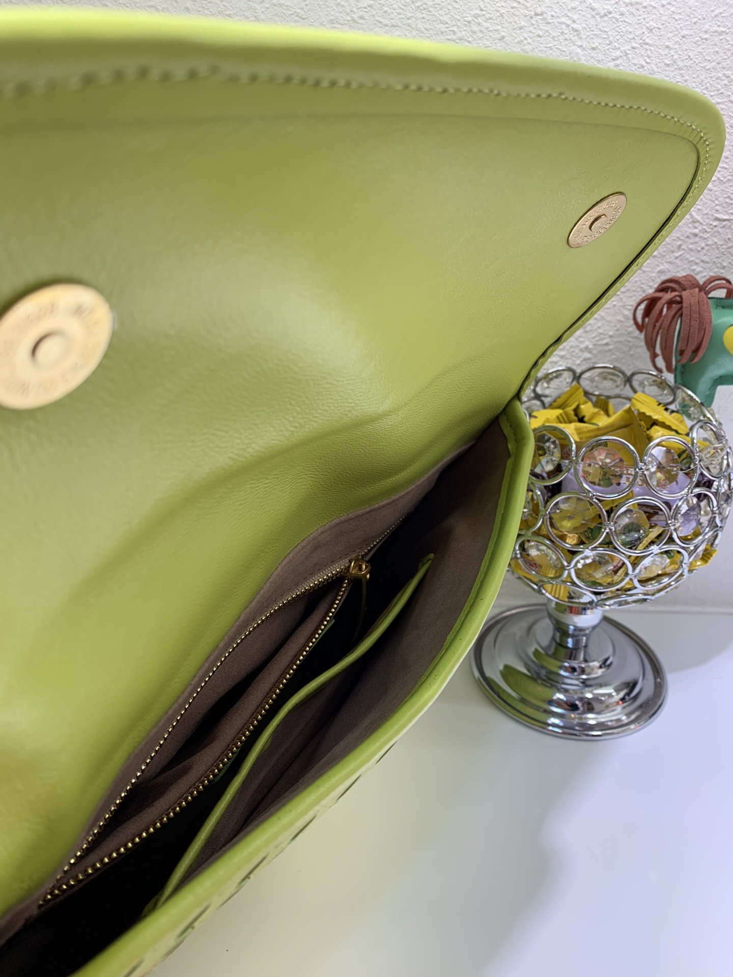 Bottega Veneta Functional Chest Bag Banana Greenleaf. For Women. Women-s Bags 10.2in/26cm - Soul Replicas