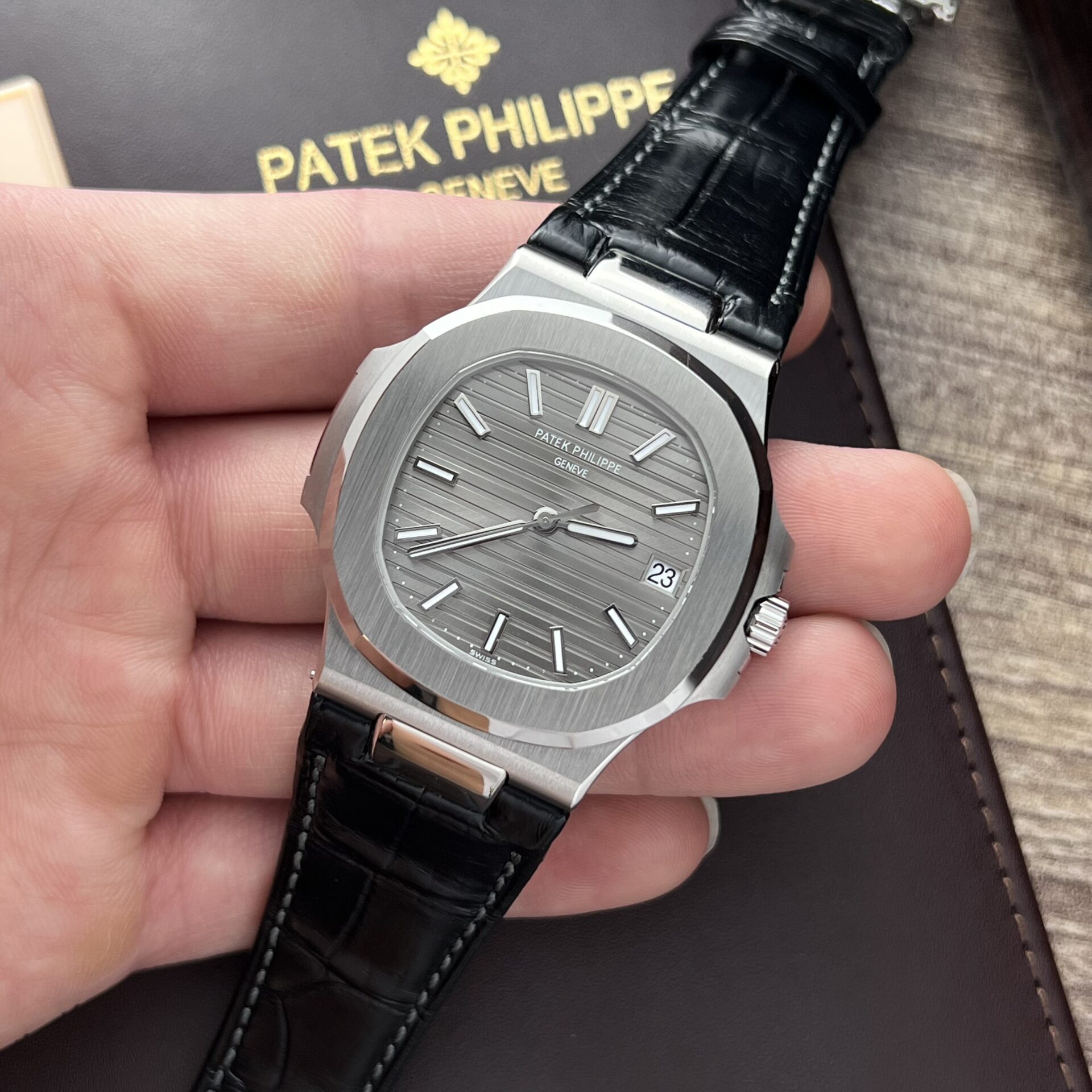 Patek Philippe Nautilus 5711 Replica Watch Gray Dial 3K 40mm - Soul Replicas