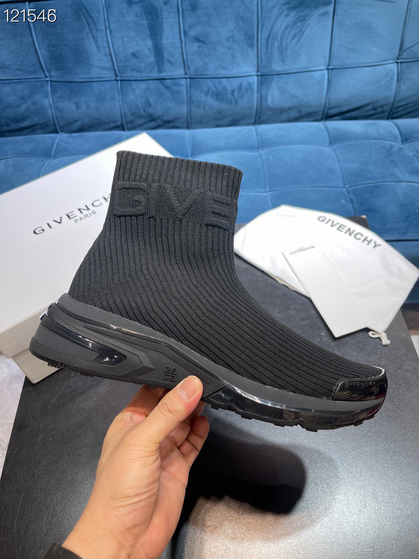 Givenchy Monumental Mallow Black For Men - Soul Replicas