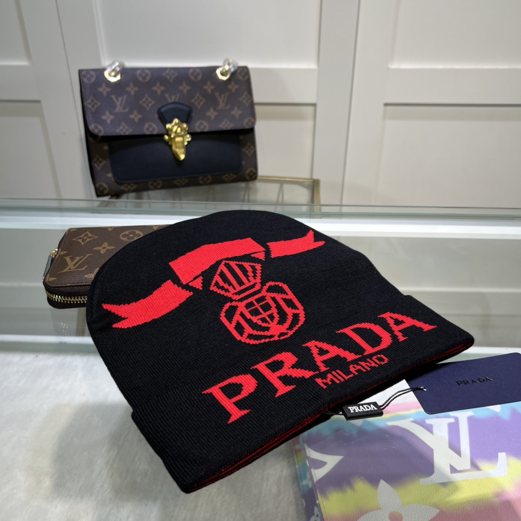 Prada Beanie In Black - Soul Replicas