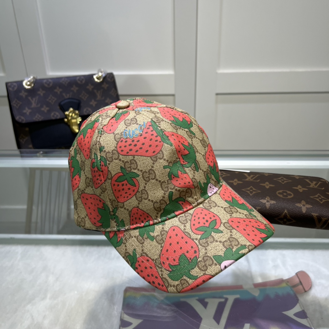 Gucci Strawberry Supreme Baseball Hat Beige Gucci Hat - Soul Replicas