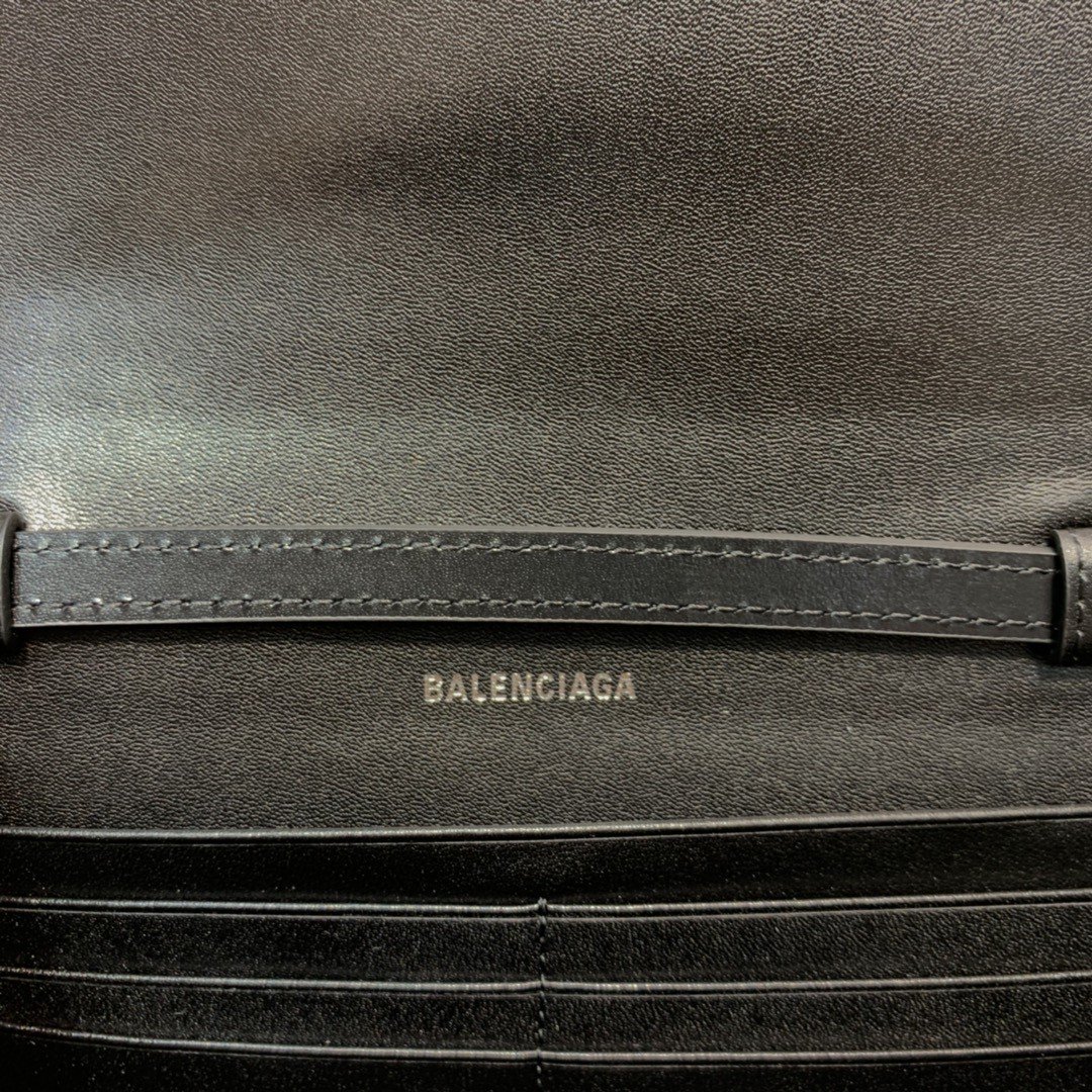 Balenciaga Hourglass Wallet Bag In Black. For Women. Women-s Bags 8in/20cm - Soul Replicas