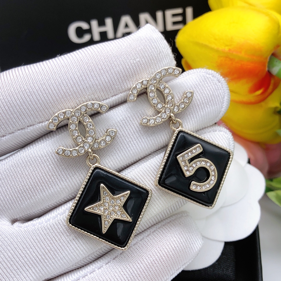 Chanel Earrings - Soul Replicas