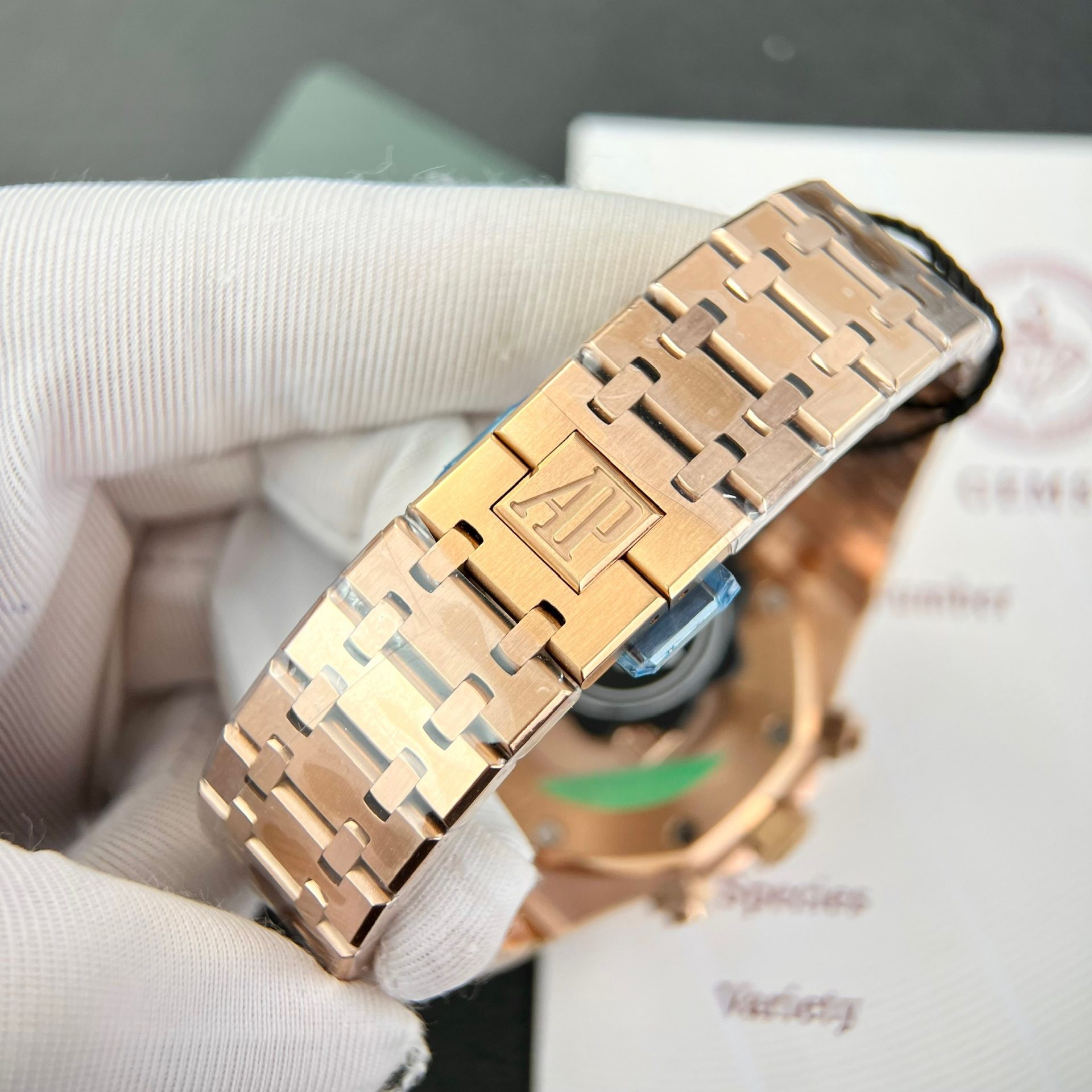 Audemars Piguet Replica Watches Royal Oak 26331OR White Dial ZF Factory 41mm - Soul Replicas