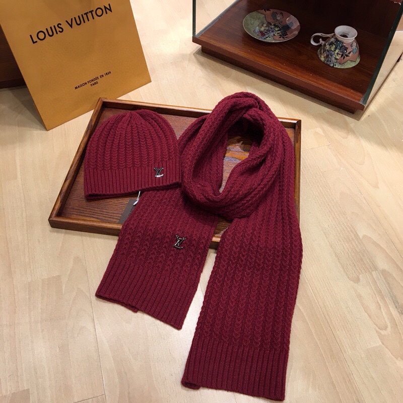 Louis Vuitton Beanie & Scarf Set In Red - Soul Replicas