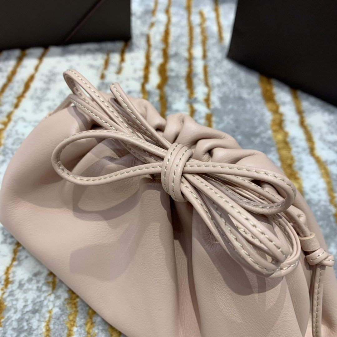 Bottega Veneta Mini Pouch For Women 8.6in/22cm In PiNike 585852VCP402752 - Soul Replicas