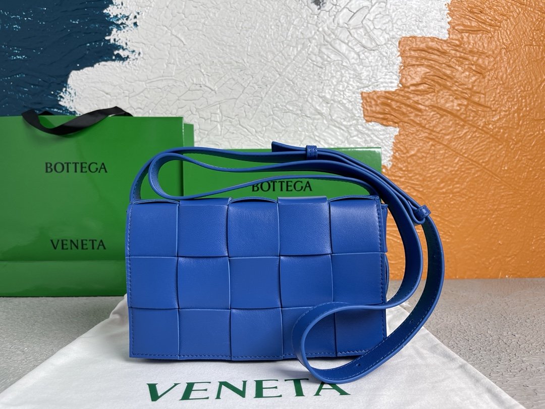 Bottega Veneta Cassette Blue. For Women. Women's Bags 9.1in/23cm - Soul Replicas