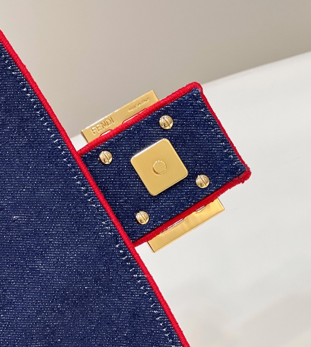 Fendi Baguette Blue Denim Red Border Bag For Woman 26cm/10in - Soul Replicas