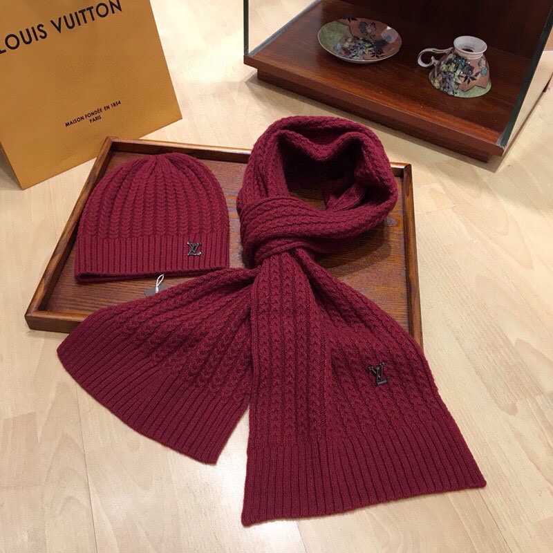 Louis Vuitton Beanie & Scarf Set In Red - Soul Replicas
