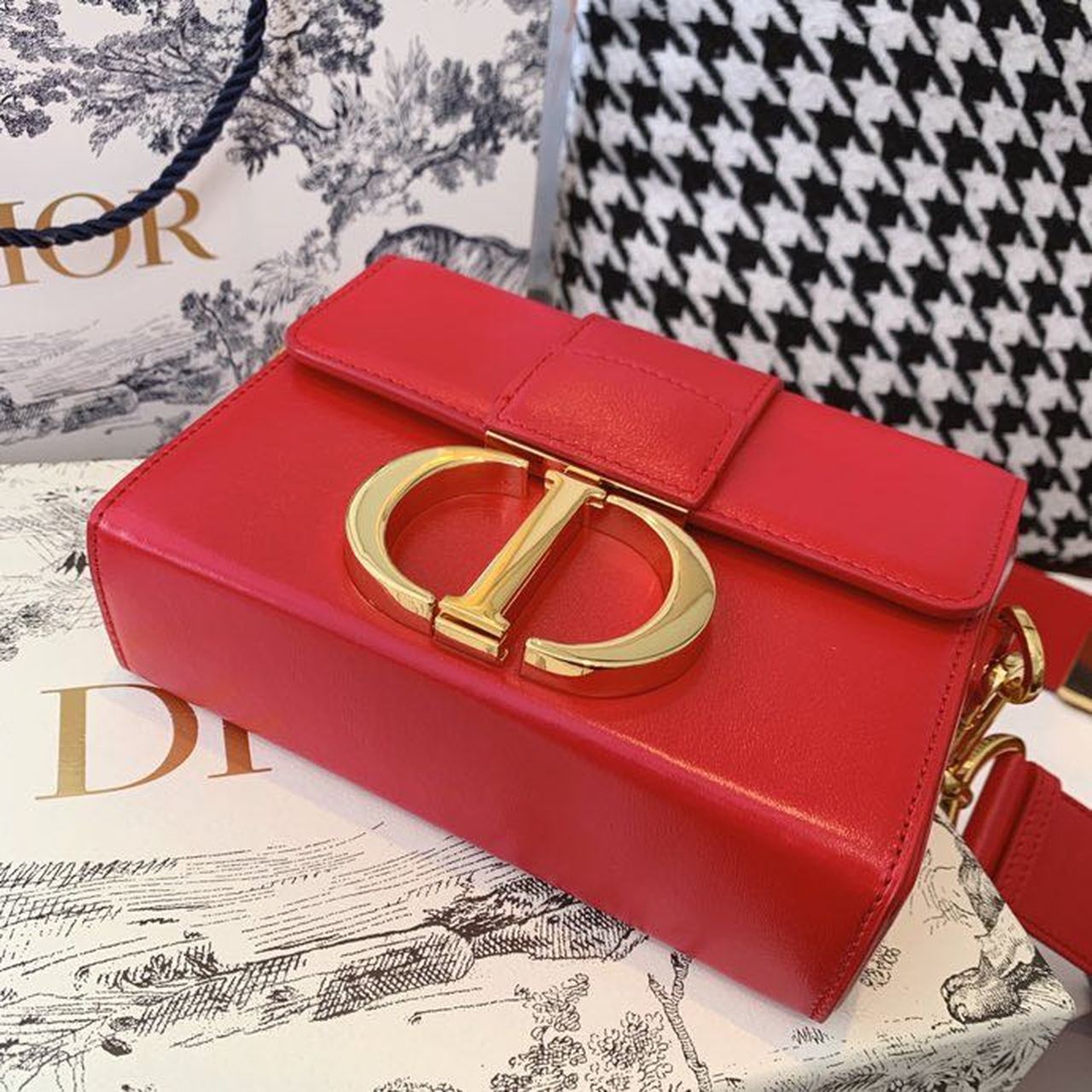 Christian Dior Mini 30 Montaigne Bag Gold Toned Hardware Red For Women 18cm/7in CD - Soul Replicas