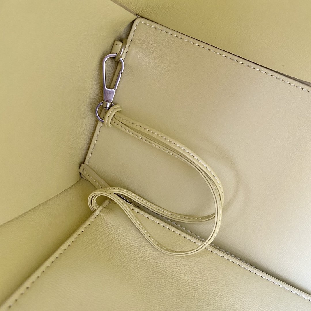 Bottega Veneta Arco Tote Bag For Women 16.14in/41cm In Yellow Ice Cream 609175VCQC27450 - Soul Replicas