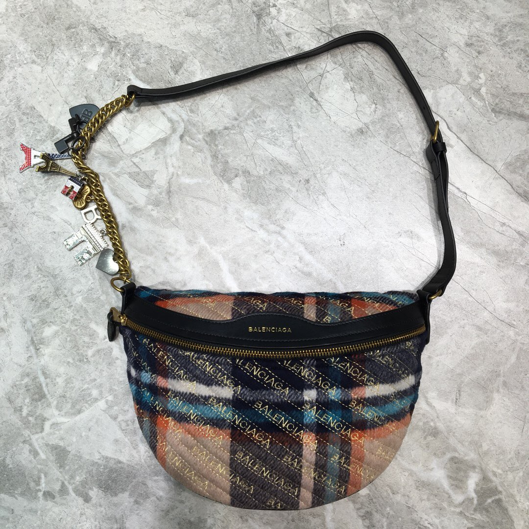 Balenciaga Souvenir XS Belt Bag In Multicolor. For Women. Women-s Bags 9.5in/24cm - Soul Replicas