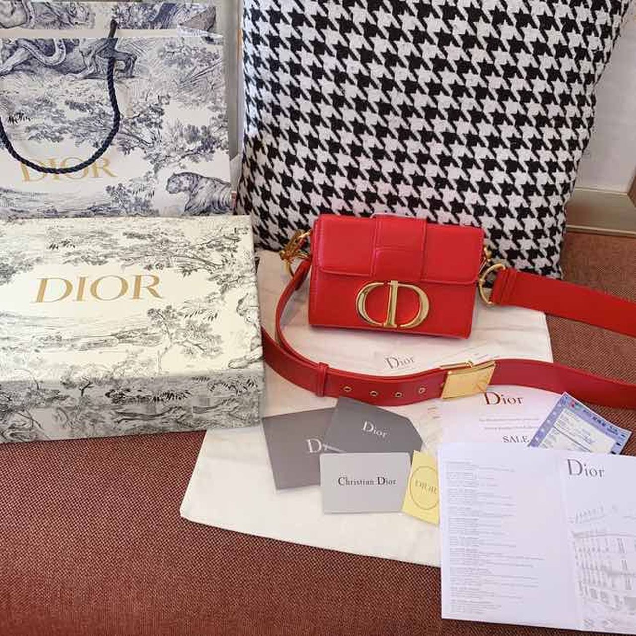 Christian Dior Mini 30 Montaigne Bag Gold Toned Hardware Red For Women 18cm/7in CD - Soul Replicas