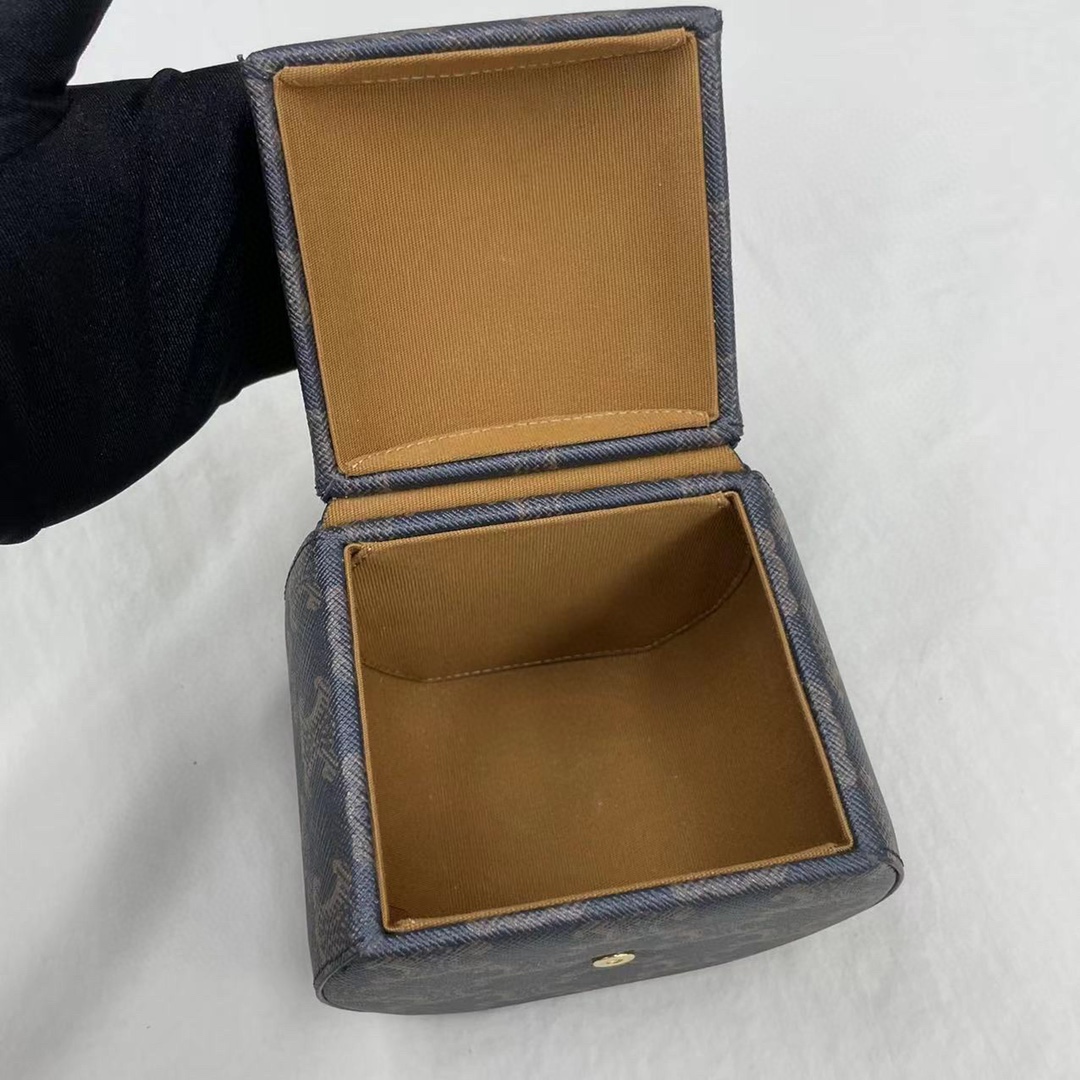 Celine Small Round Box Triomphe In Triomphe Canvas Tan For Women 4.5in/11.5cm - Soul Replicas