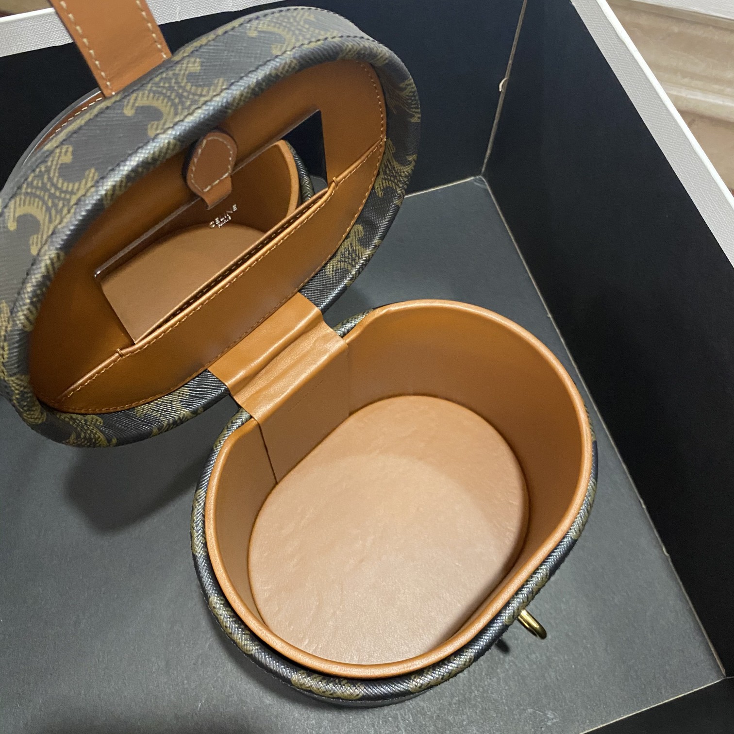 Celine Vanity Case In Triomphe Canvas Tan For Women 6in/15cm 4M0932DP4.04LU - Soul Replicas