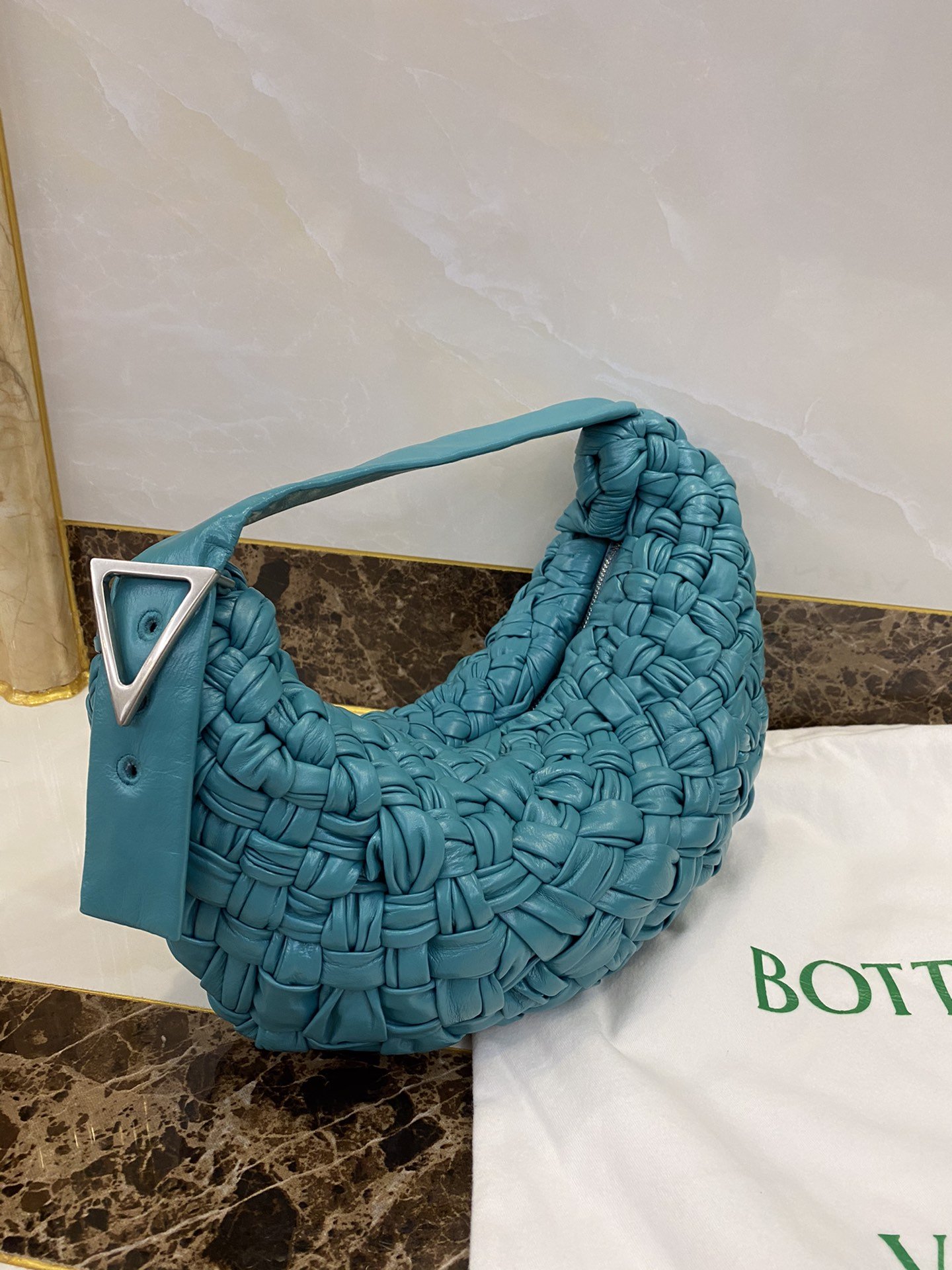 Bottega Veneta Banana Lagoon. For Women. Women-s Bags 13.9in/35.5cm 620917VCQ713675 - Soul Replicas
