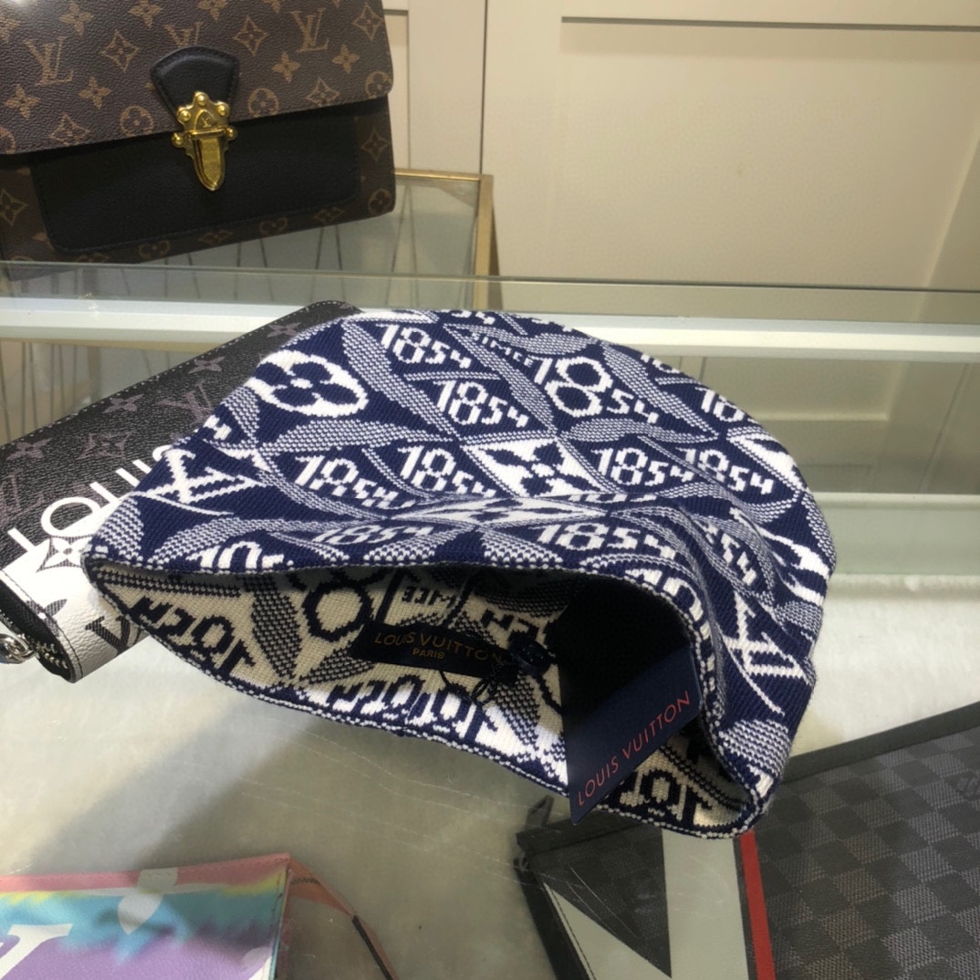 Louis Vuitton Beanie In Blue LV Headwear - Soul Replicas