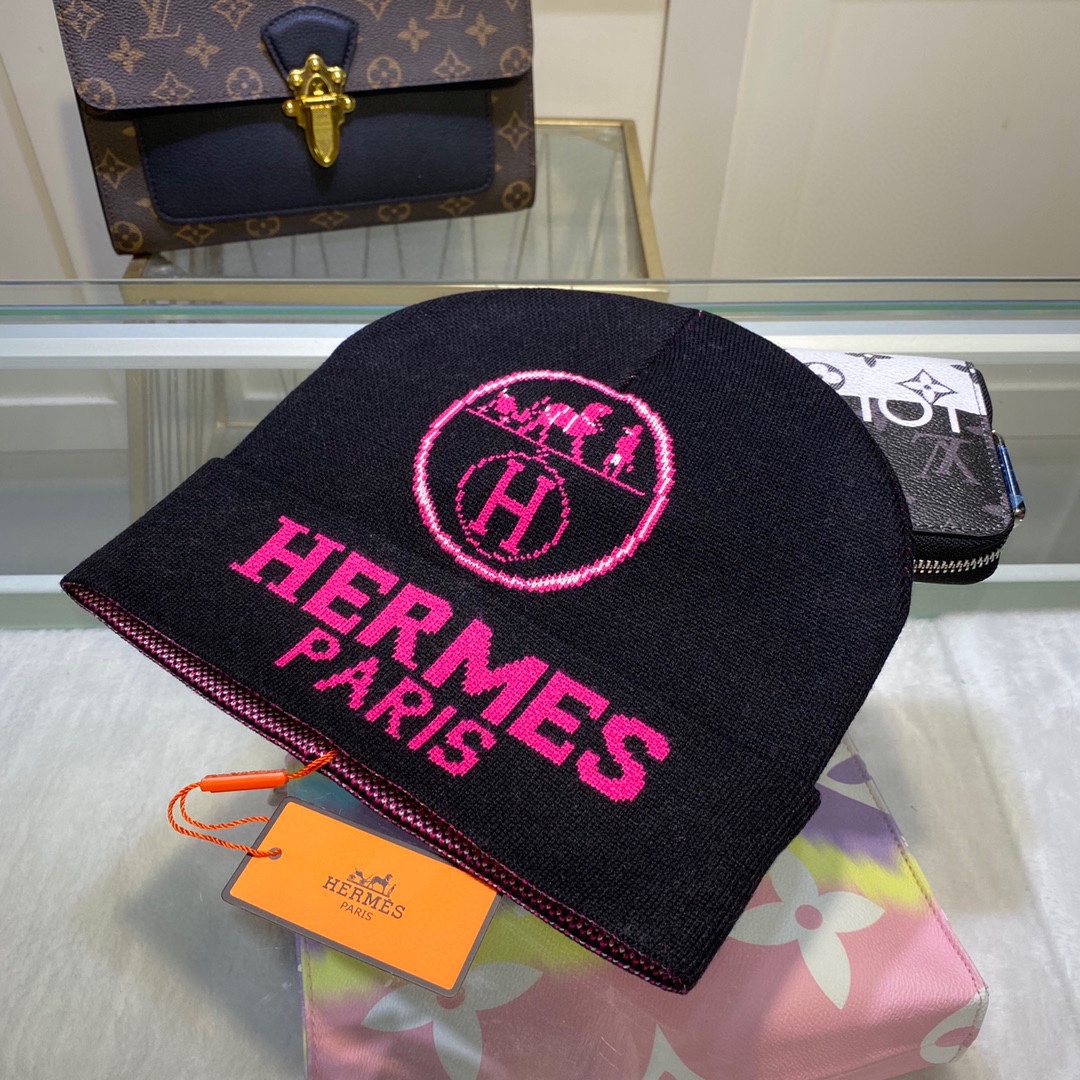 Hermes Frequence Beanie In Black - Soul Replicas