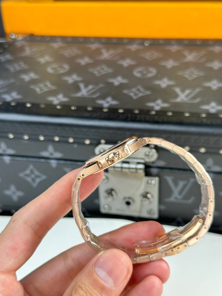 Patek Philippe Replica Watch Nautilus 7010 Rose Gold Womens 32mm - Soul Replicas