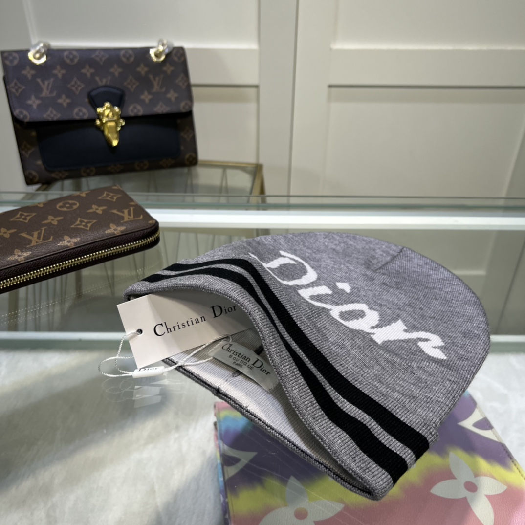 Dior Pompom Beanie In Grey - Soul Replicas