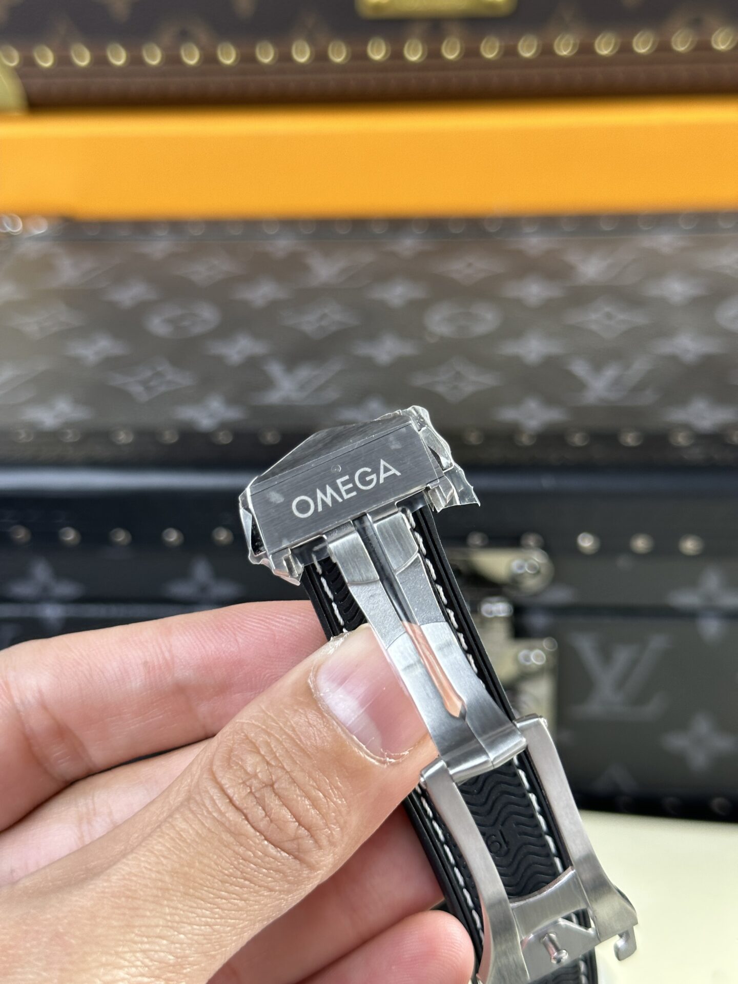 Omega Seamaster Planet Ocean Replica Watch Black Dial VS Factory 39.5mm - Soul Replicas