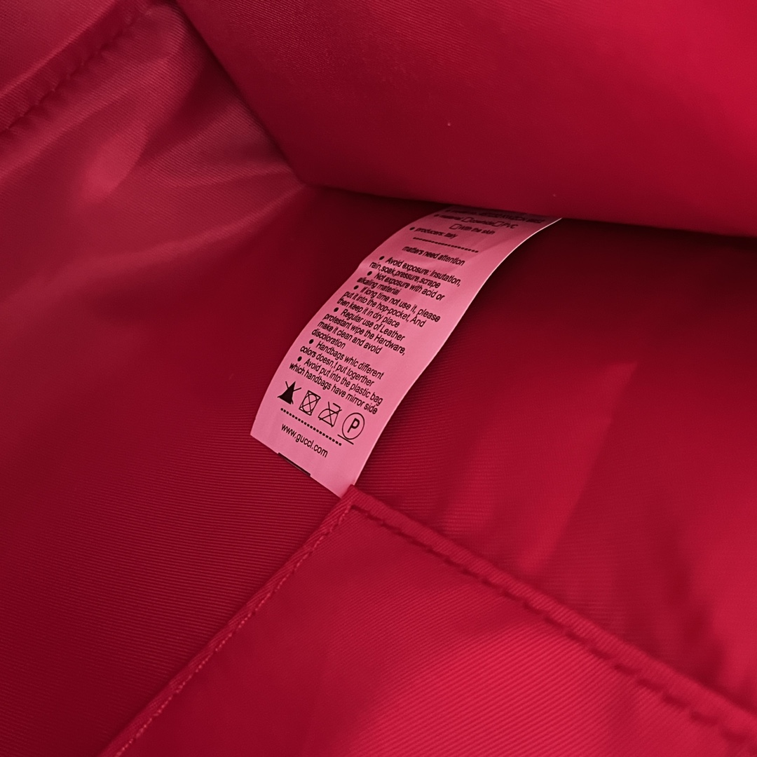 Gucci Children-s Tote Bag With Strawberry Fairy Print Red For Women. Women-s Bags 11in/28cm Gucci‎ ‎630542 U6IAN 8257 - Soul Replicas