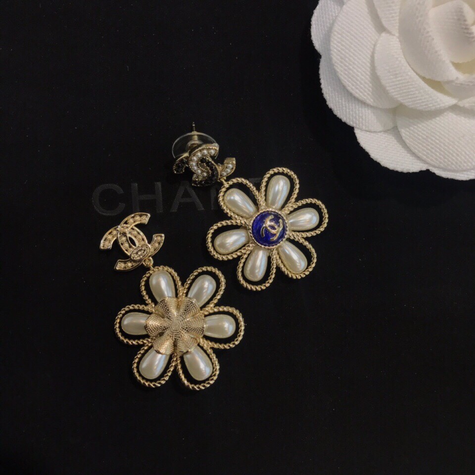 Chanel Earrings - Soul Replicas
