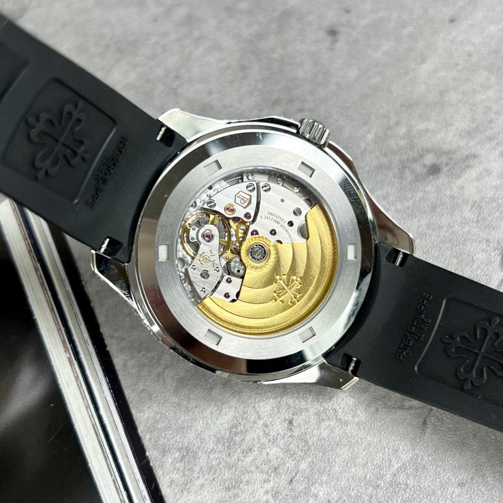 Patek Philippe Replica Watch Aquanaut 5167 Custom Moissanite Diamonds 3K Factory 40mm - Soul Replicas