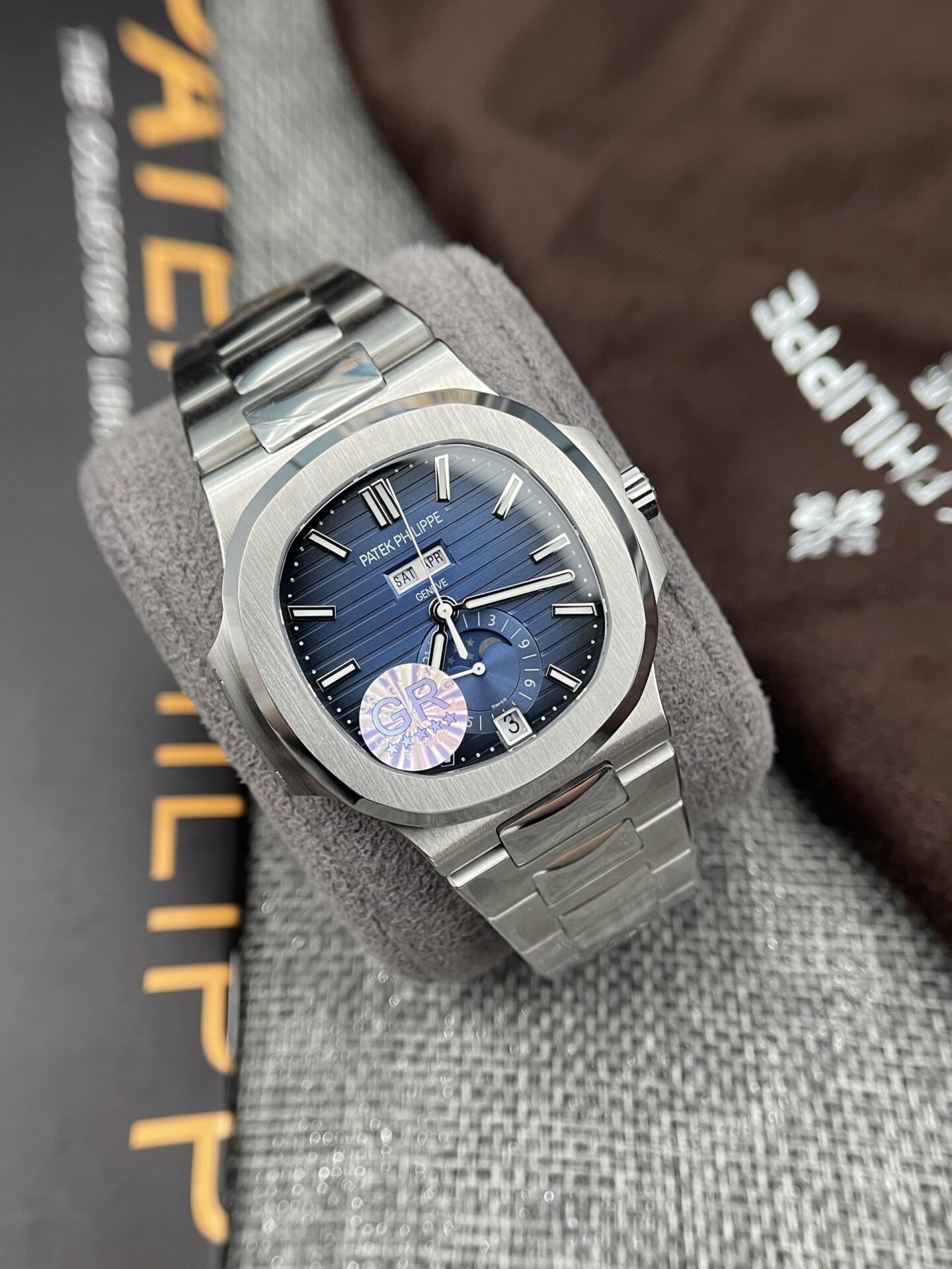 Patek Philippe Nautilus 5726 Best Replica Watch Blue Dial GRF 40.5mm - Soul Replicas